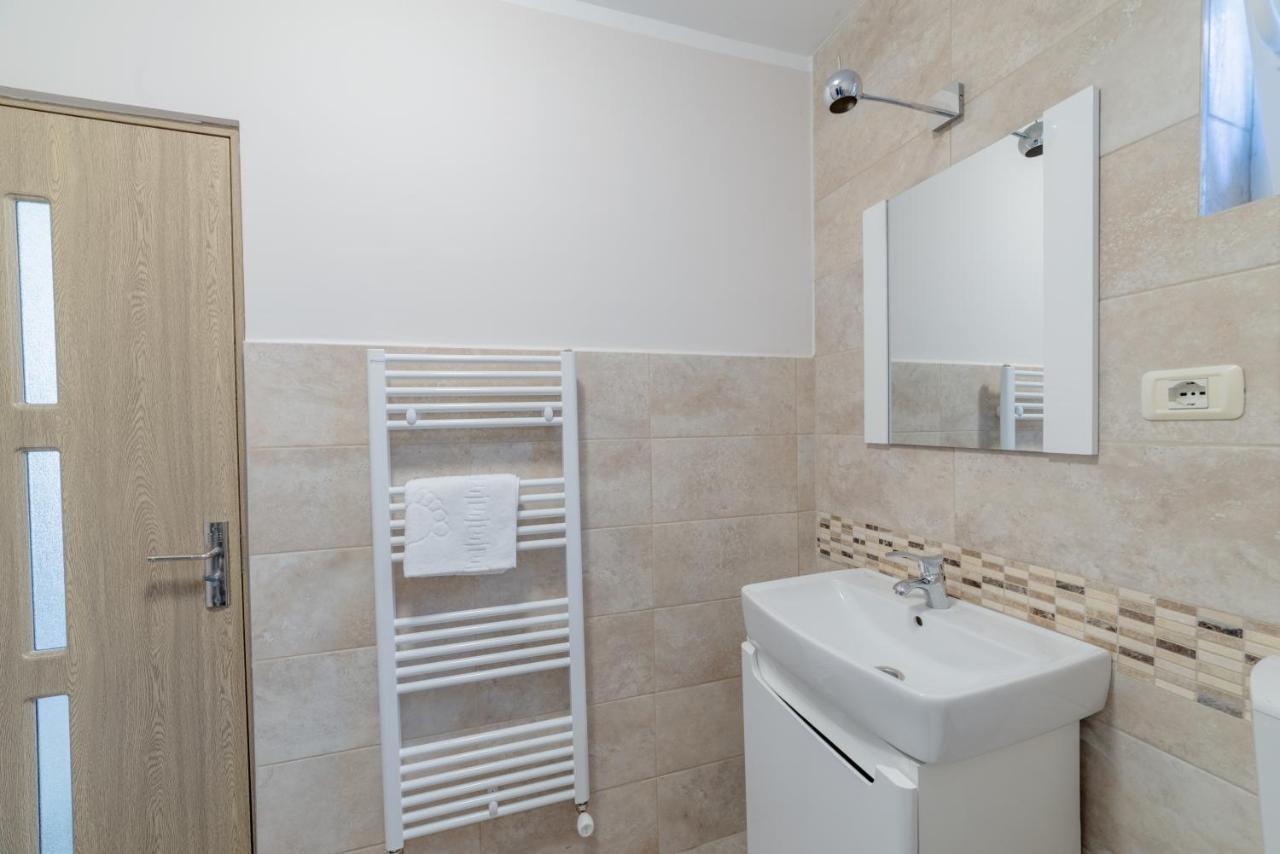 Appartamento Casa Zorilor Cluj Esterno foto
