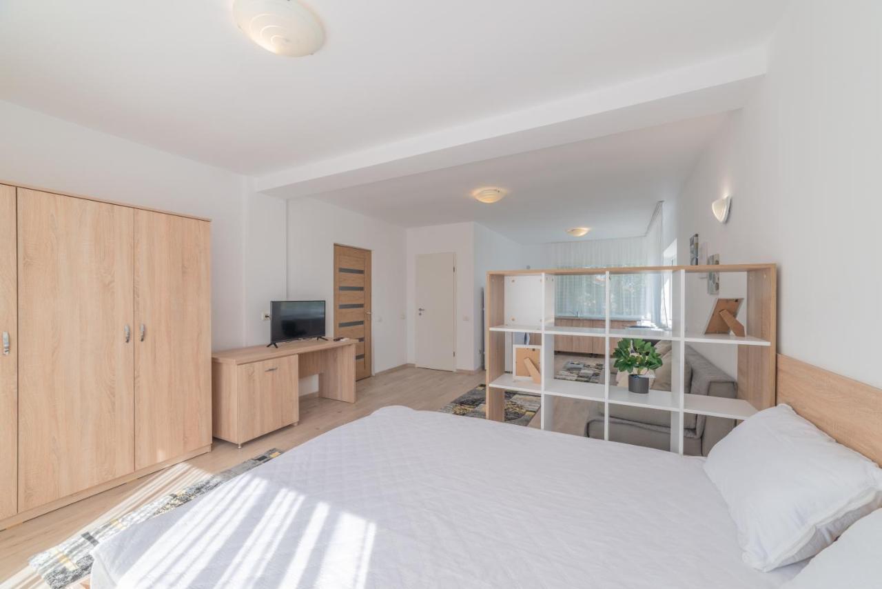Appartamento Casa Zorilor Cluj Esterno foto