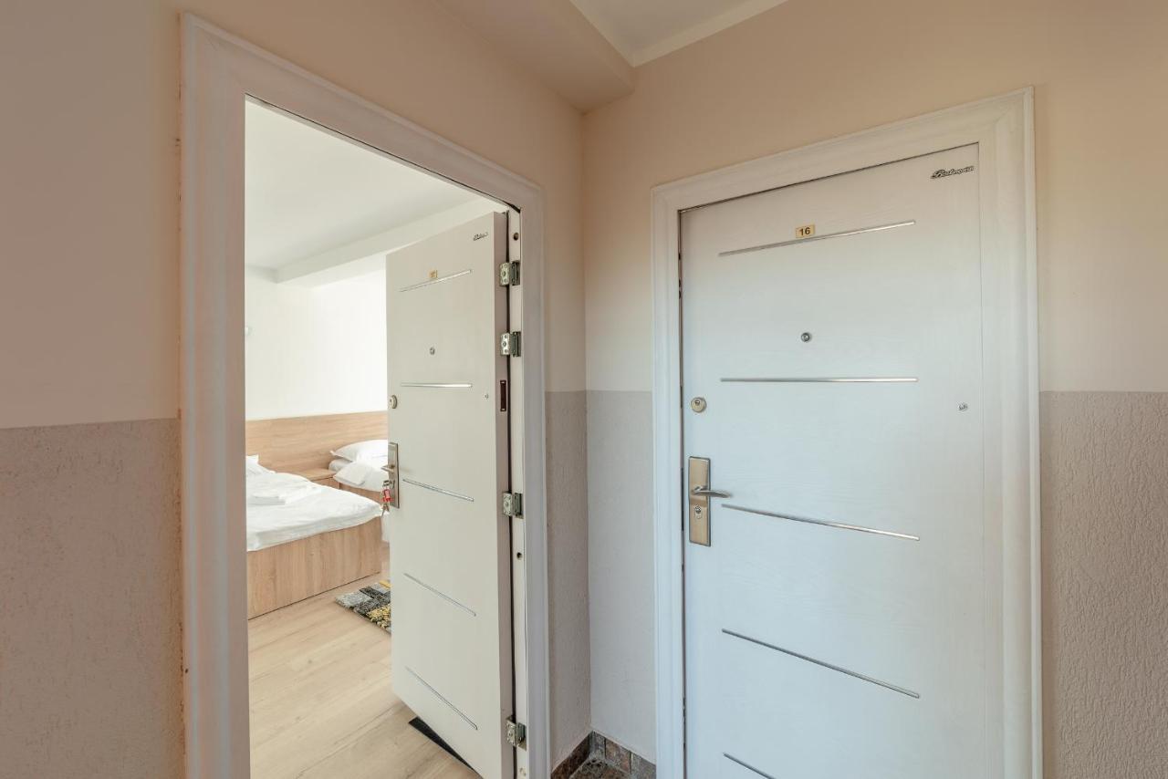 Appartamento Casa Zorilor Cluj Esterno foto